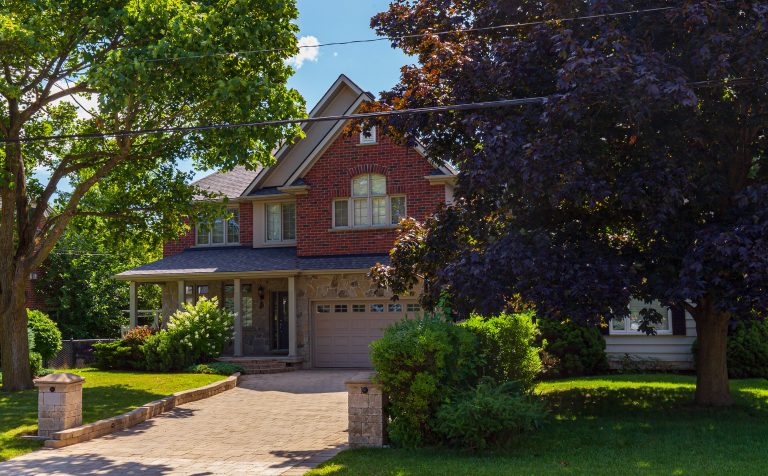 Aldershot Burlington detached home
