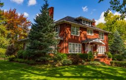 Detached Red Brick Home on a Mature Lot in Roseland