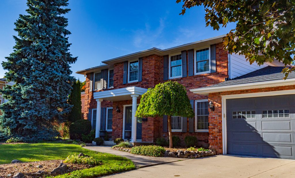 Detached home in Brant Village, Burlington