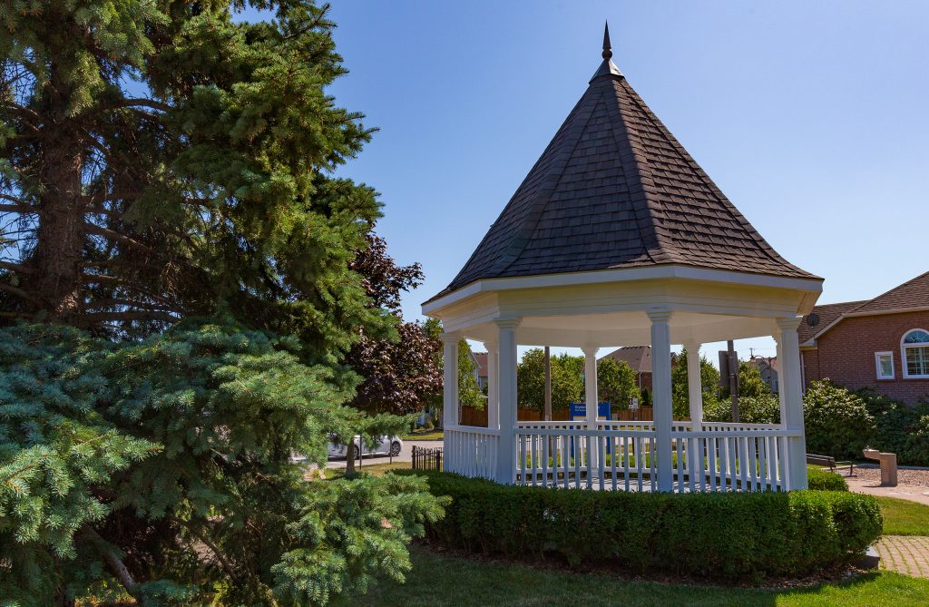 Gazebo in The Orchard Neighbourhood of Burlington