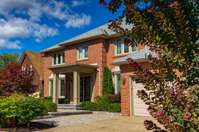 Beautiful College Park Neighbourhood Homes
