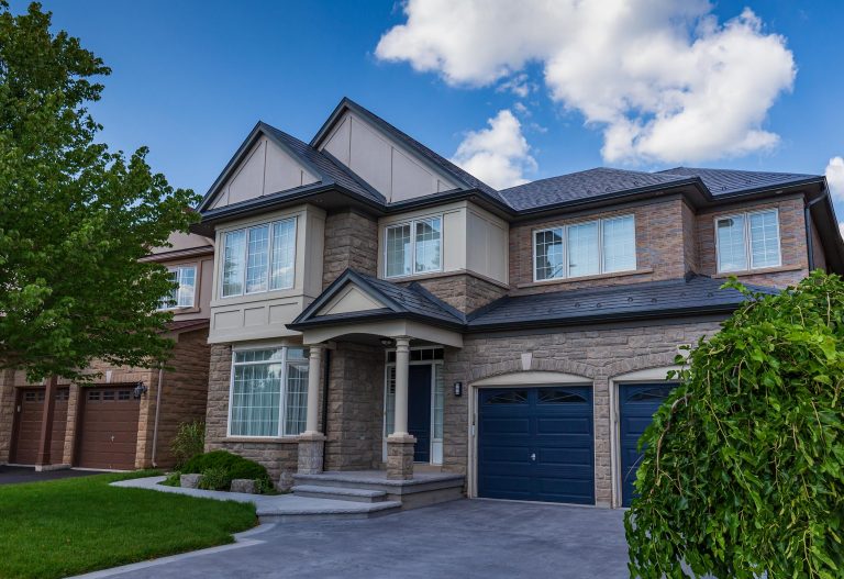 Bronte Creek Detached Home